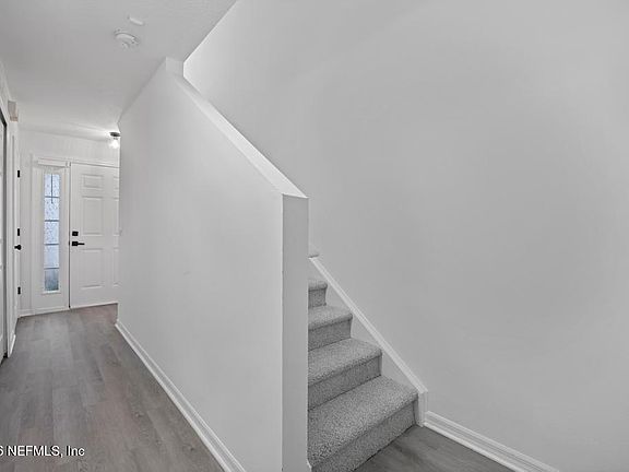 5th image of 11617 HICKORY OAK Drive