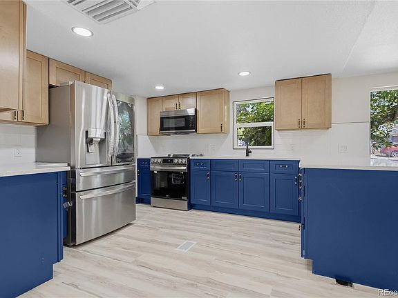 4th image of 701 Cardinal Drive