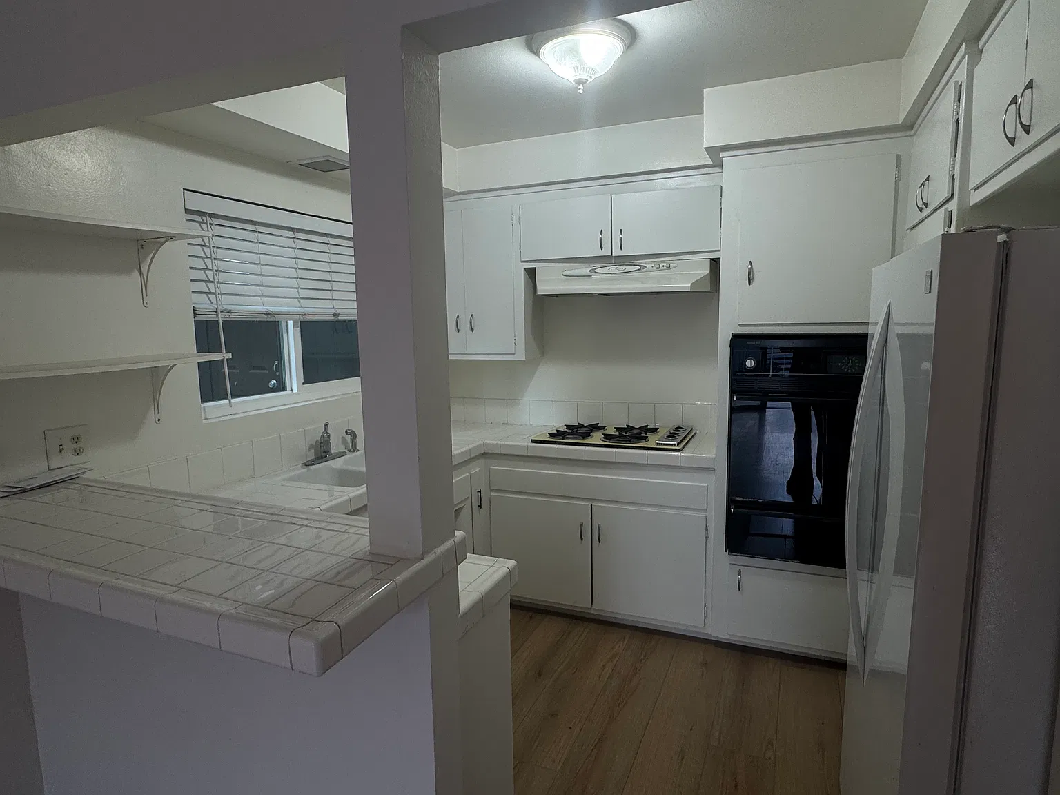 Loma Dr, Hermosa Beach — Photo 4