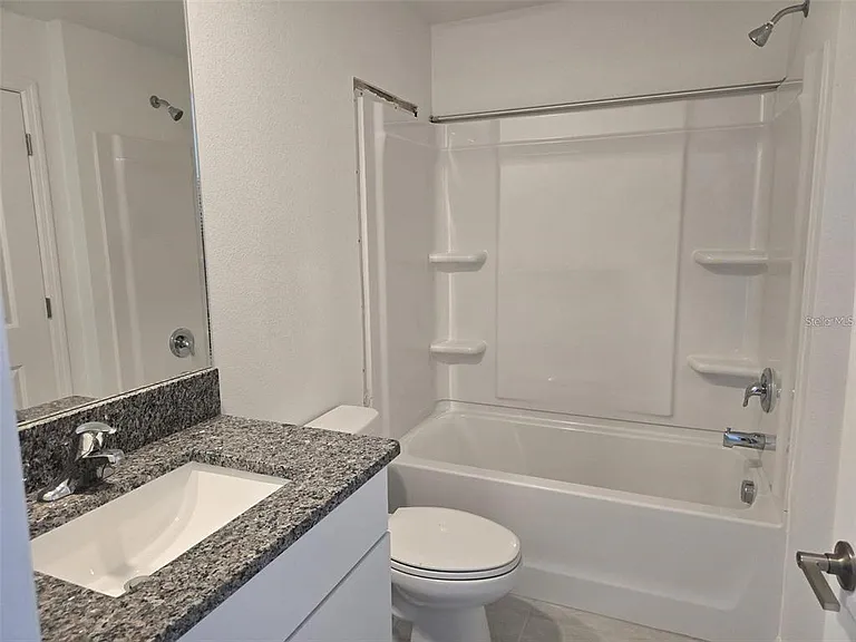 11236 E 65th Ter — Photo 31