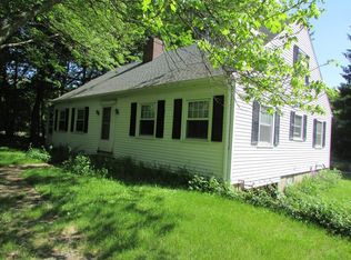 32 Locust St, Merrimac, MA 01860
