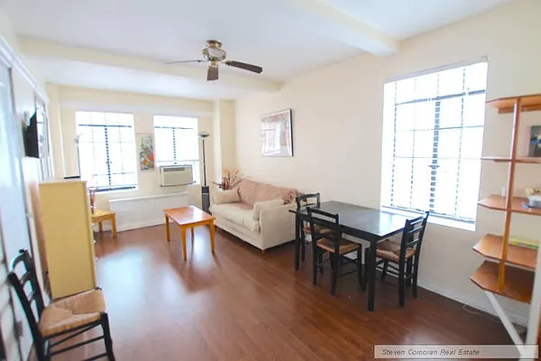 Sold by Steven Corcoran Real Estate | media 8