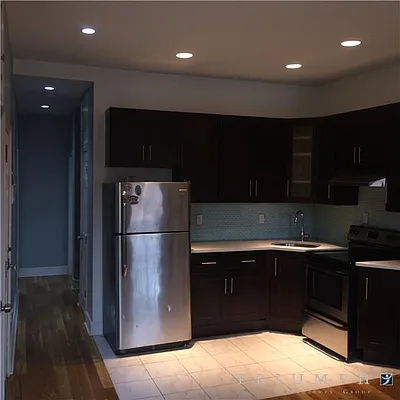 Rented by Triumph Property Group | media 29