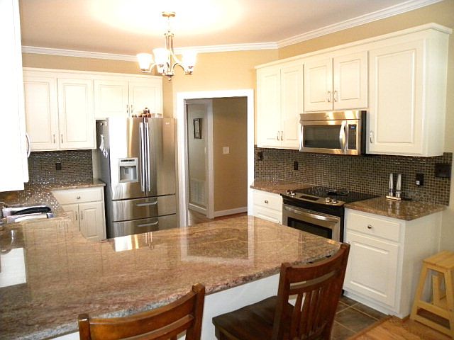 1st image of 222 Windsong Dr