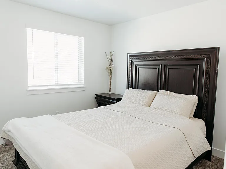 318 E 1850 N #15 — Photo 8
