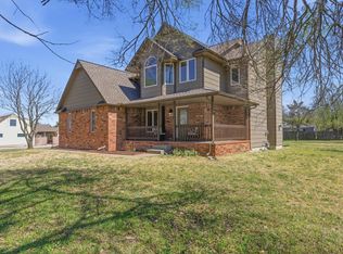 1808 S 125th St E, Wichita, KS 67207