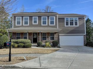 5525 Summer Creek Ct, Buford, GA 30518