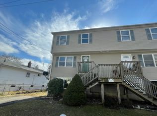 395 Roosevelt Ave, Stratford, CT 06615