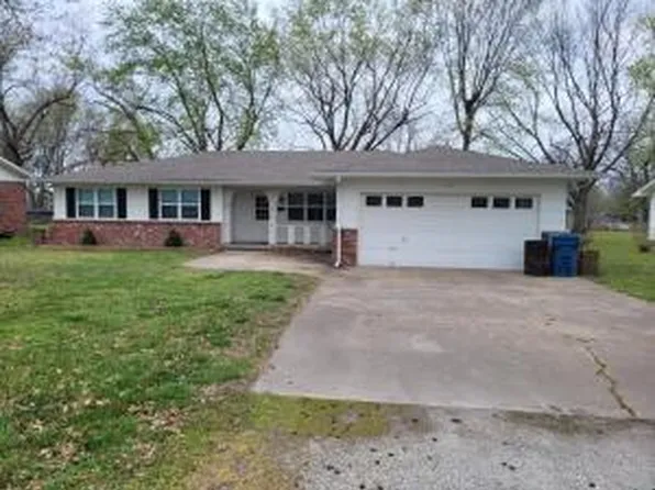 509 S Payton St, Fairland, OK 74343