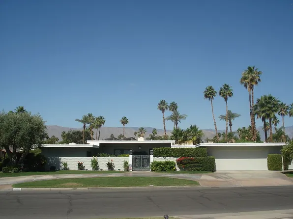 45615 Navajo Rd, Indian Wells, CA 92210
