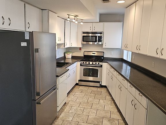 Spacious kitchen with tons of storage space