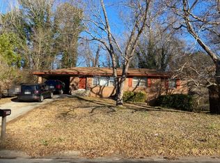 3004 Bobolink Dr, Rex, GA 30273