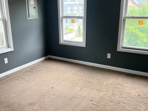 718 W 3rd St Floor 2, Plainfield, NJ 07060