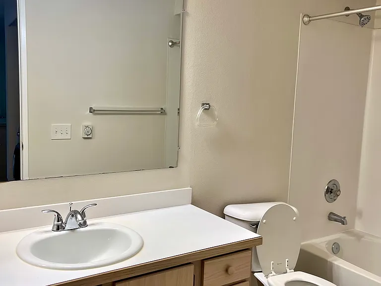 12327 Roosevelt Way NE #D303 — Photo 12