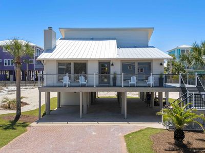 8147 White Sands Blvd, Navarre, FL, 32566