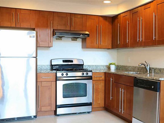 5th image of 71-57 161st St #4B