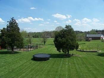 2nd image of 5807 Montfort Ln