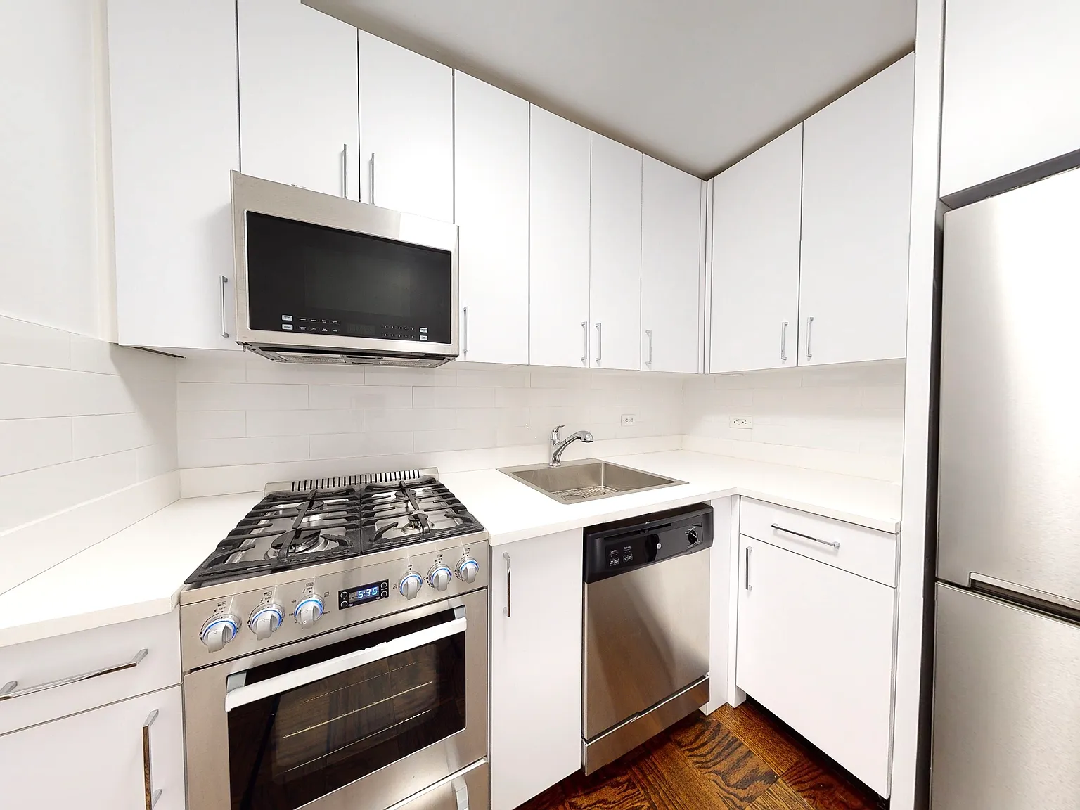 240 East 82nd Street — Photo 2