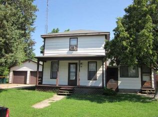 218 Depot St, Silver Lake, WI 53170
