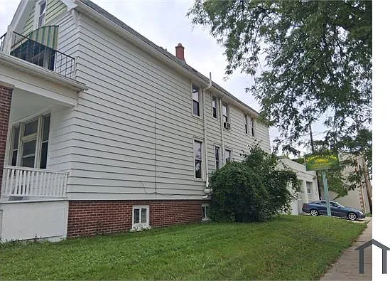 3 bed, 2000 sqft, $1,650 — Photo 2