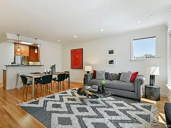 939 Jackson St #303 — Photo 6