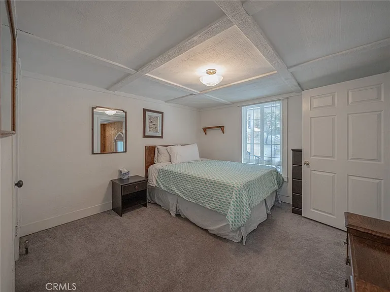 233 Corona Cir — Photo 31