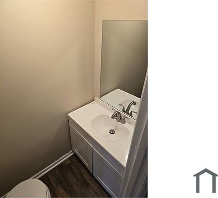 5th image of 5952 Stonewall Dr APT 4