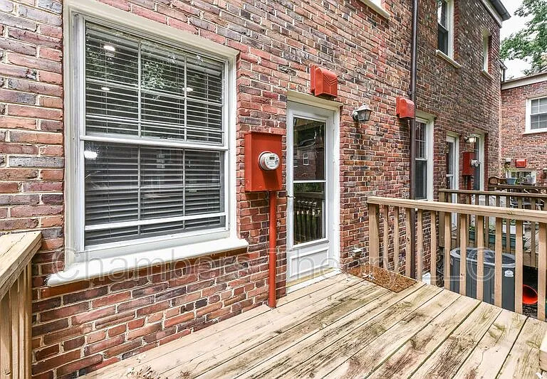 1400 S Barton St #432 — Photo 6