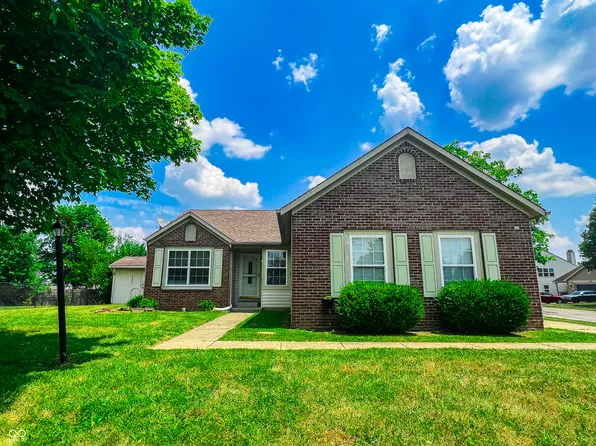 11214 Fall Dr, Indianapolis, IN 46229