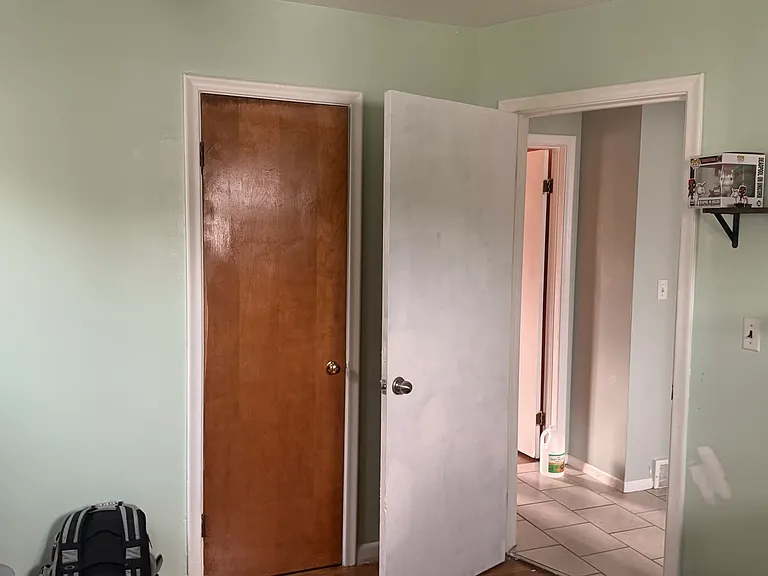 18526 Wood St — Photo 5