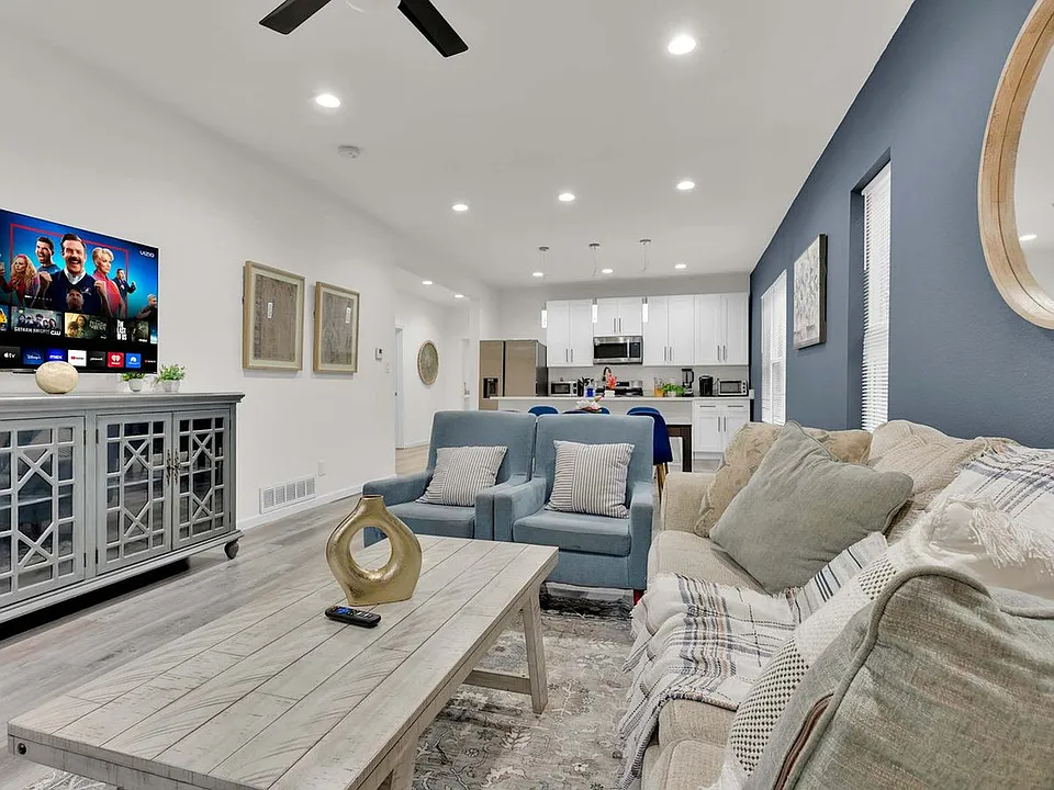 1117 N Bishop Ave #ID1075552P