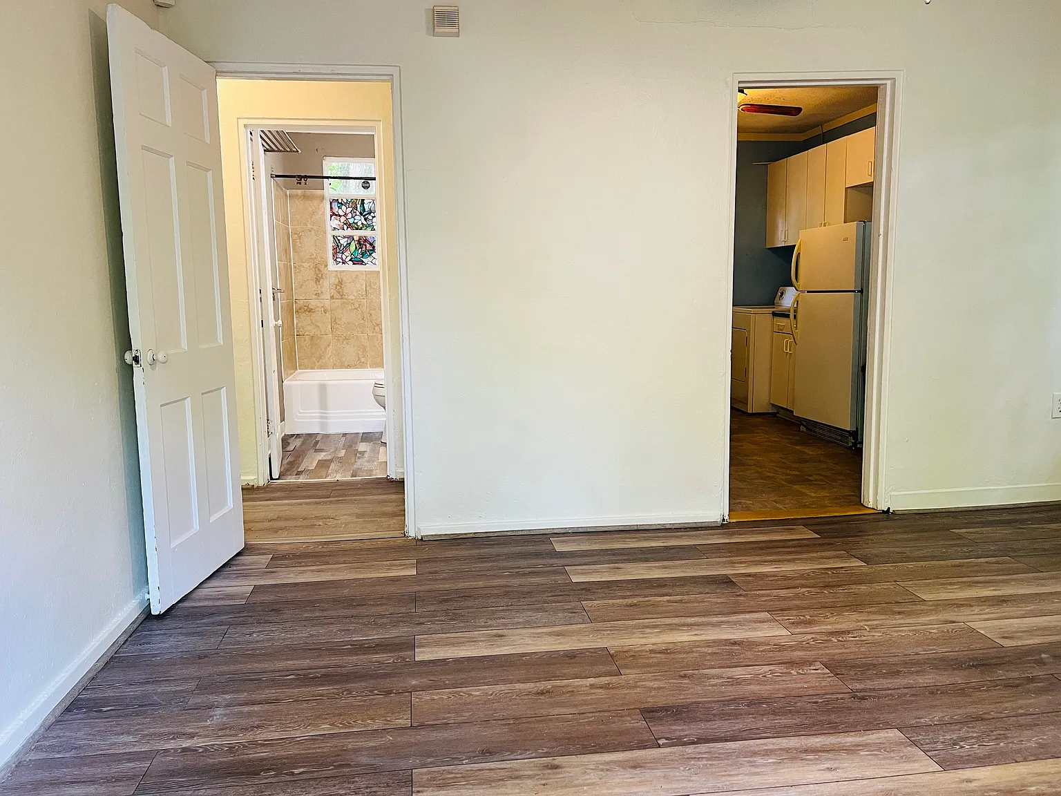 459 Ethel St NW - 1 — Photo 2