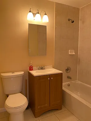 Rented by The Brokerage Group LLC | media 32