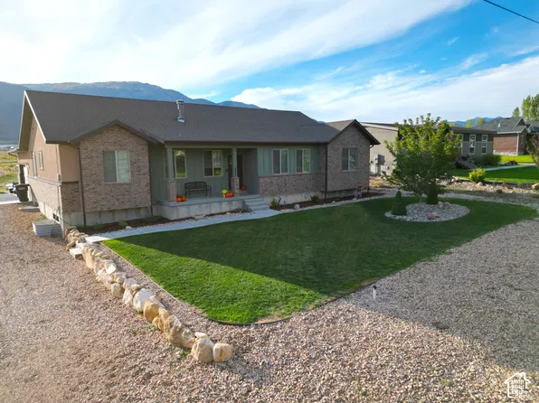 488 S 250 W, Fountain Green, UT 84632