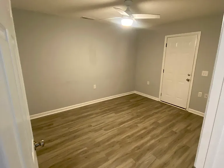 1014 Smith Ave #C — Photo 11