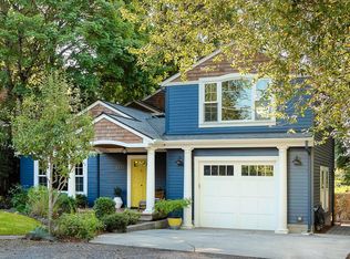 2836 SW Hume St, Portland, OR 97219