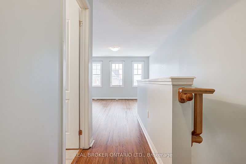 Toronto Townhouse for rent - 2 Bedrooms — photo 16