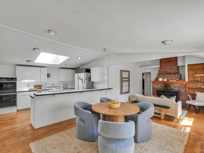 15 Community Road, Coram, NY, 11727