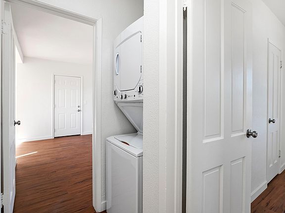 3rd image of 4530 38th St