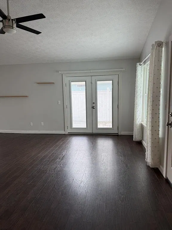 6732 Sunset Ave — Photo 3