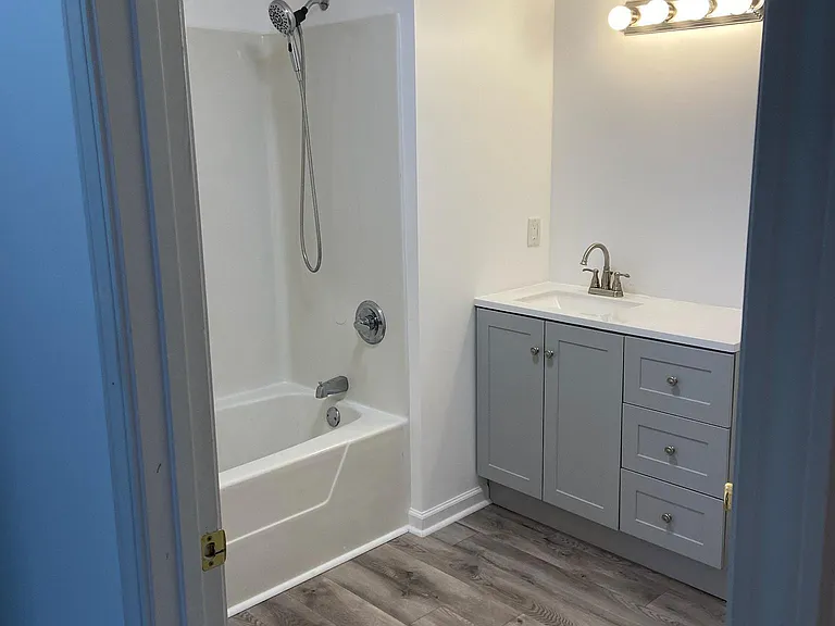 501 Pelham Square Way #501 — Photo 12