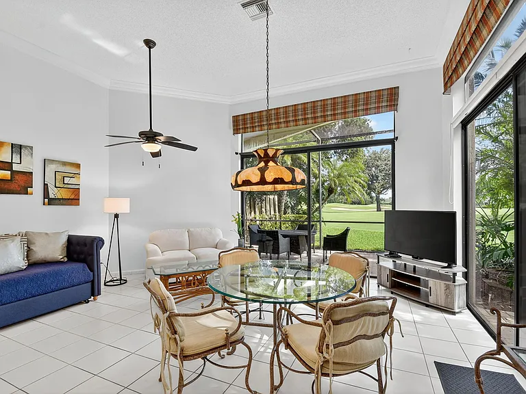 4553 Barclay Fair Way — Photo 17