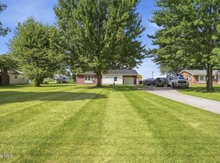 90 N Us Highway 23, Fostoria, OH 44830