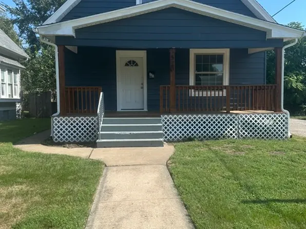 520 SW Lane St, Topeka, KS 66606