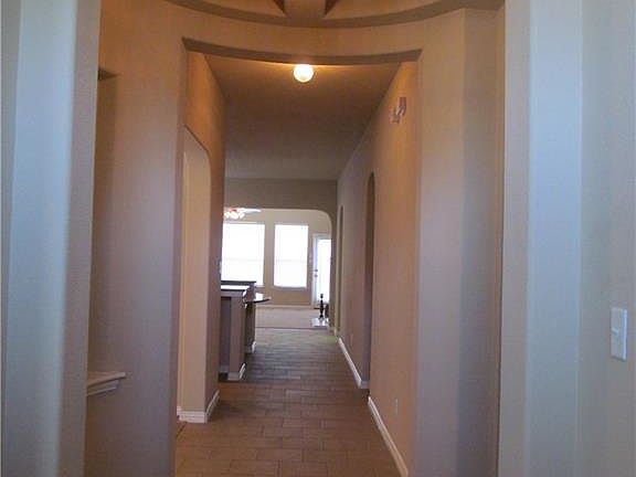 3rd image of 2055 Berkdale Ln