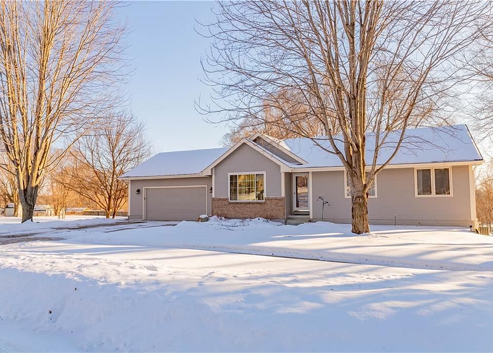 1st image of 700 Cade Ct