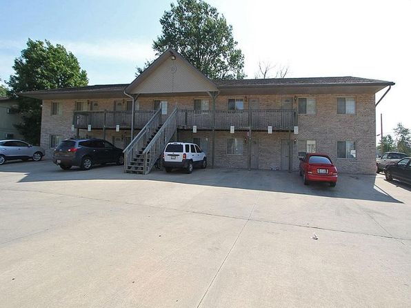 Cedar Pointe, 2331 Franklin St, Carlyle, IL 62231