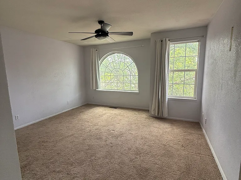3351 E 108th Ave — Photo 9