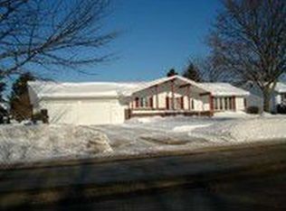 1313 Center St, Kewaunee, WI 54216