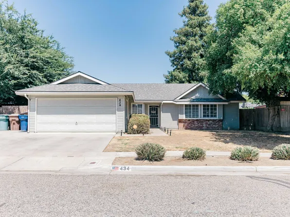 434 Fallbrook Court, Tulare, CA 93274
